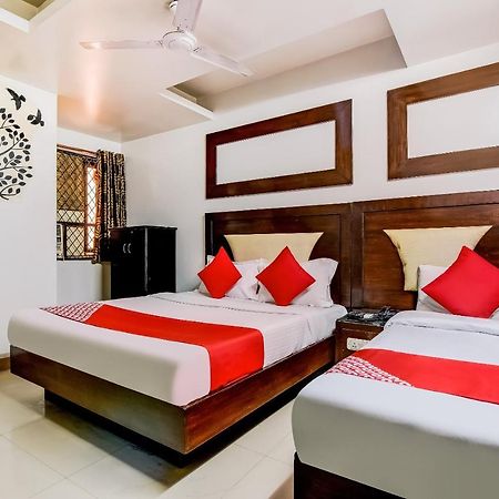 OYO 7781 Hotel Sai International Nuova Delhi Esterno foto