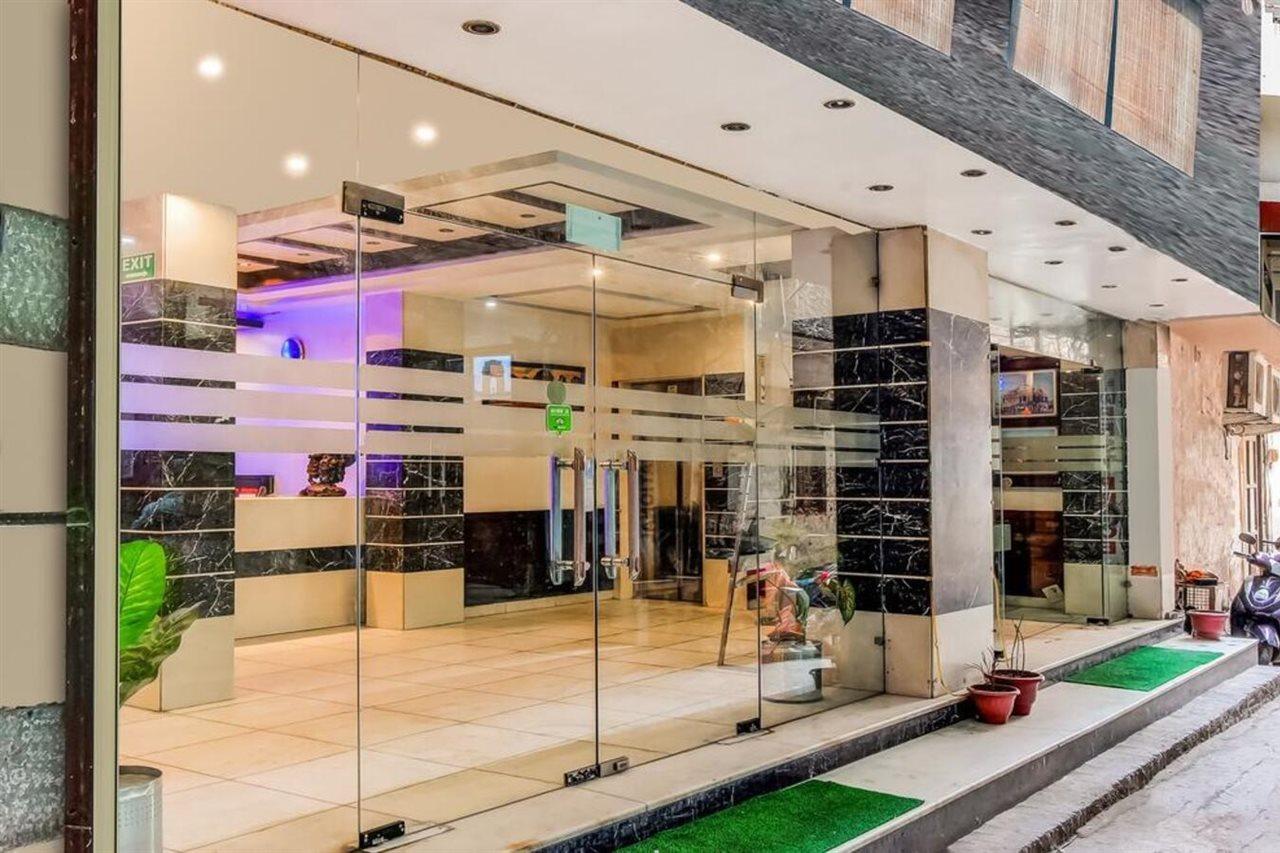 OYO 7781 Hotel Sai International Nuova Delhi Esterno foto