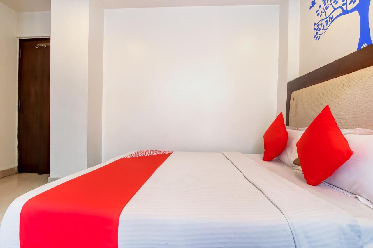 OYO 7781 Hotel Sai International Nuova Delhi Esterno foto
