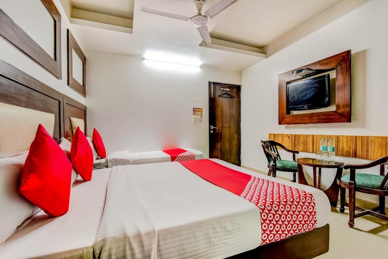 OYO 7781 Hotel Sai International Nuova Delhi Esterno foto