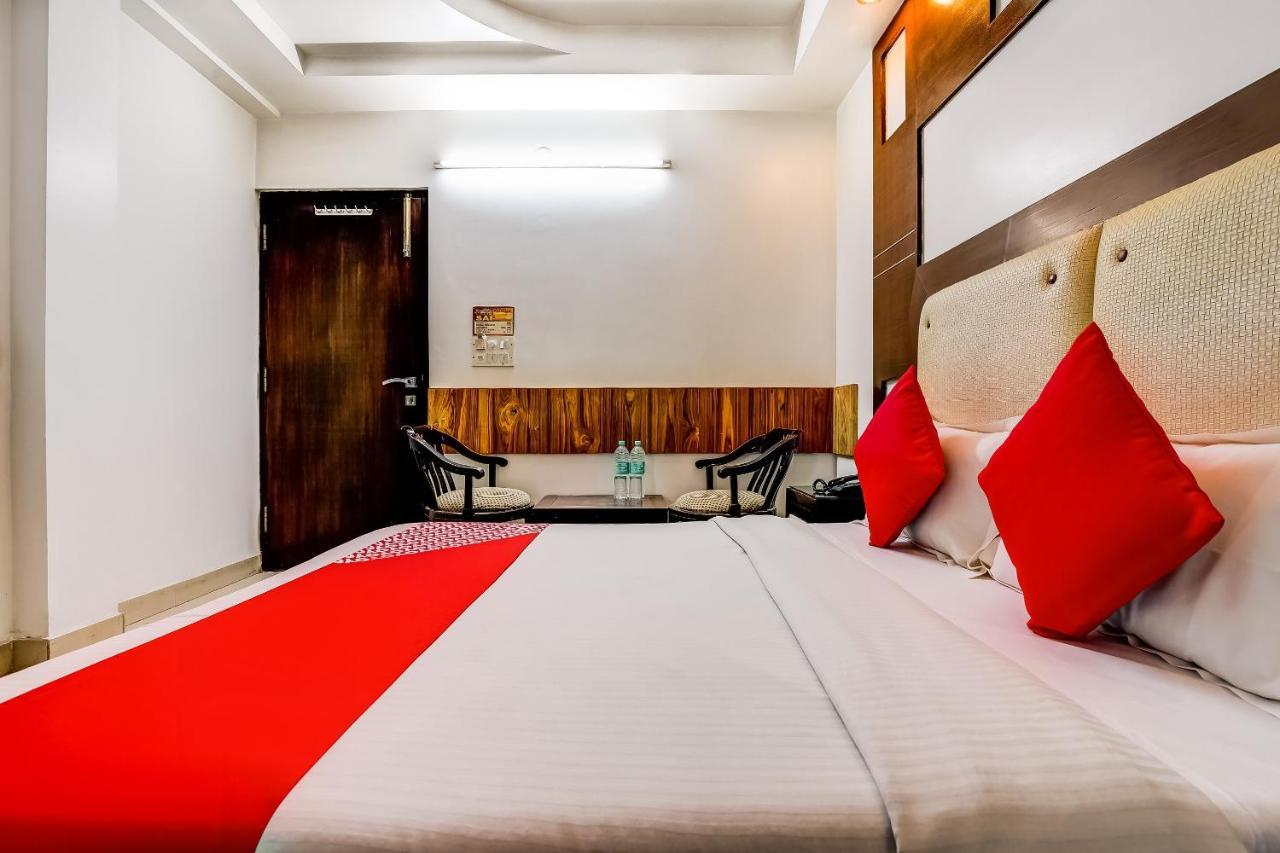 OYO 7781 Hotel Sai International Nuova Delhi Esterno foto